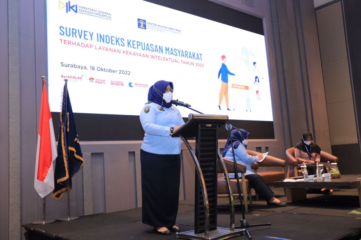 Sub Koordinator Evaluasi Program dan Pelaporan DJKI Ranie Utami Ronie saat membuka kegiatan Survei Indeks Kepuasan Masyarakat di Surabaya.(Foto: Humas Kemenkumham Jatim/jatimnow.com)