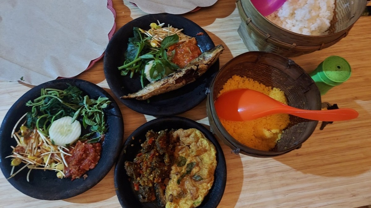 Sambal ale khas Bojonegoro.(Foto: Misbahul Munir )