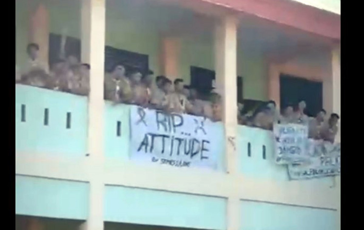 Tangkapan layar video viral aksi unjuk rasa siswa SMKN 1 Tulungagung