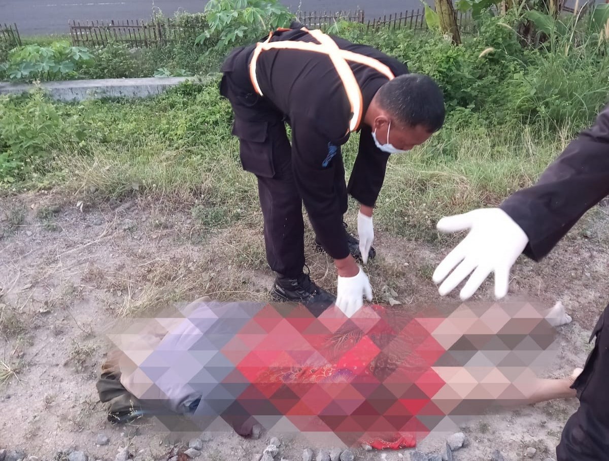 Korban tertabrak KA Singasari di Madiun.(Foto: Humas PT KAI Daop 7 Madiun)