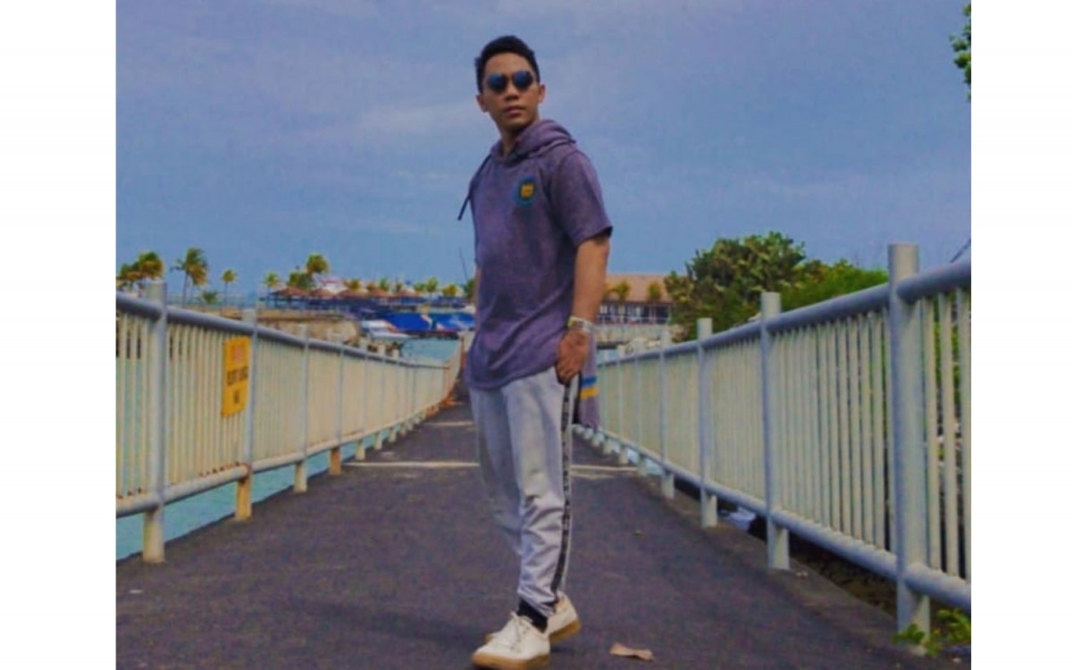 Ukie Chandra, seniman tari modern di Sidoarjo (Foto-foto: Ukie for jatimnow.com)