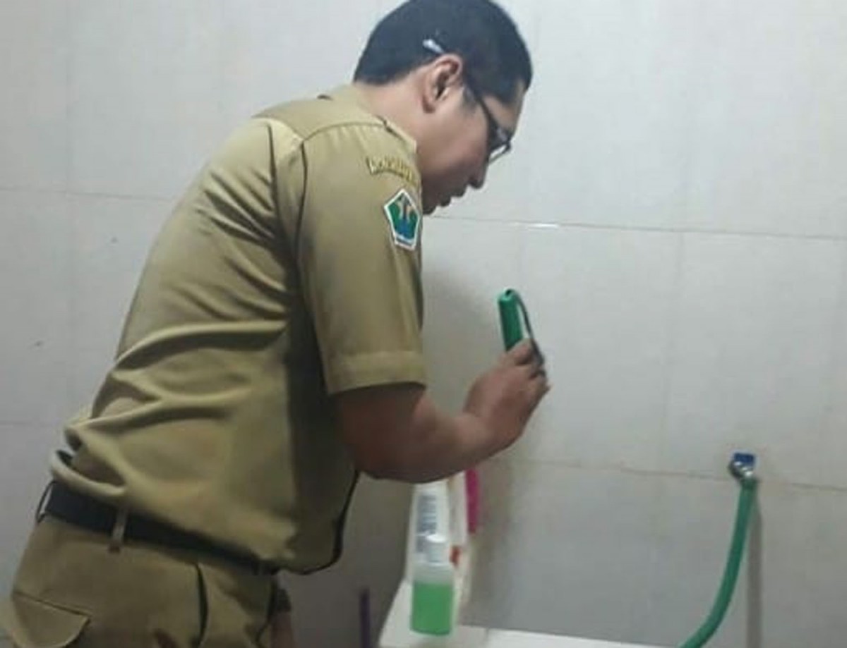 Antisipasi jentik nyamuk (Foto: Dinkes Kota Malang fot jatimnow.com)