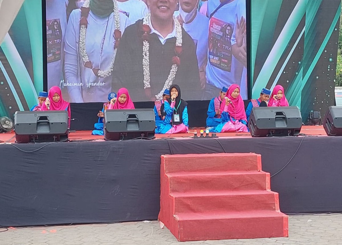 Gus Muhaimin Festival Al-Banjari se Jawa Timur (Foto: Faiq for jatimnow.com)