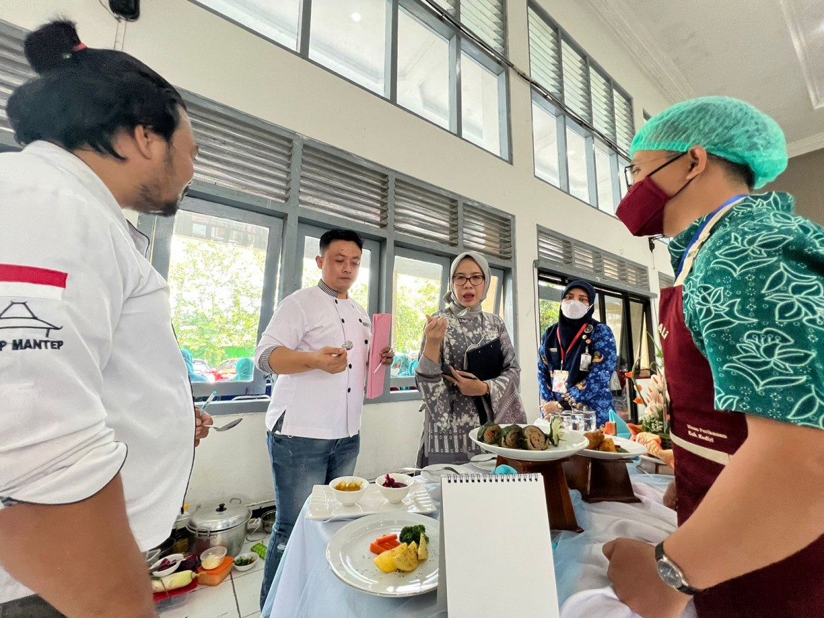 Lomba Cipta Menu Ikan yang digelar Dinas Perikanan Kabupaten Kediri (Foto: Humas Pemkab Kediri/jatimnow.com)