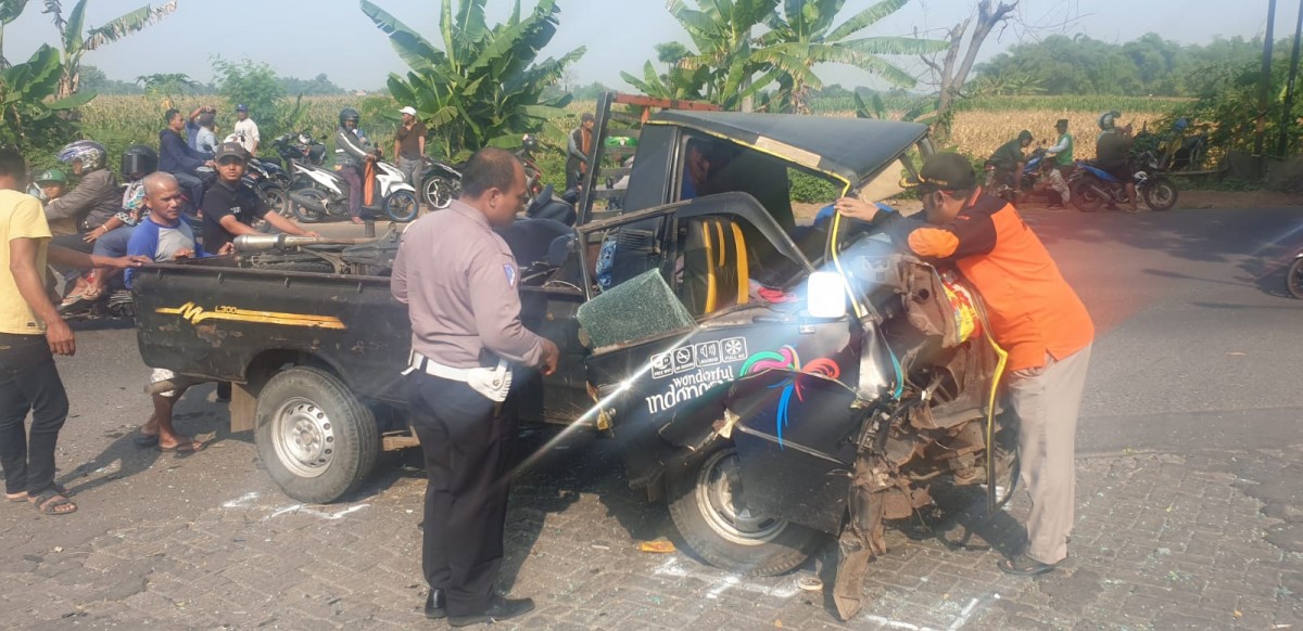 Pikap Tabrak Dua Motor, 1 Pelajar Tewas 2 Luka Berat
