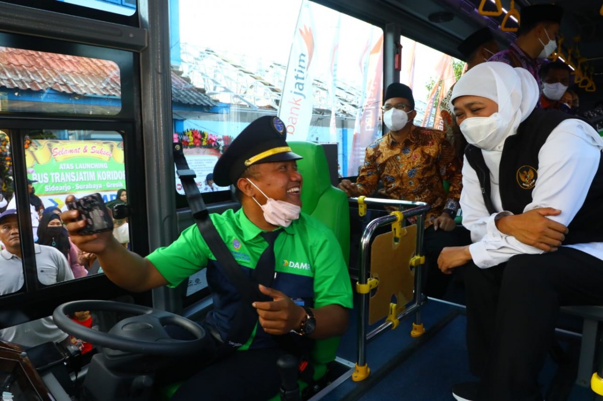 Tarif Bus Trans Jatim dibebaskan saat Hari Pahlawan 2022 (Foto-foto: Pemprov Jatim)
