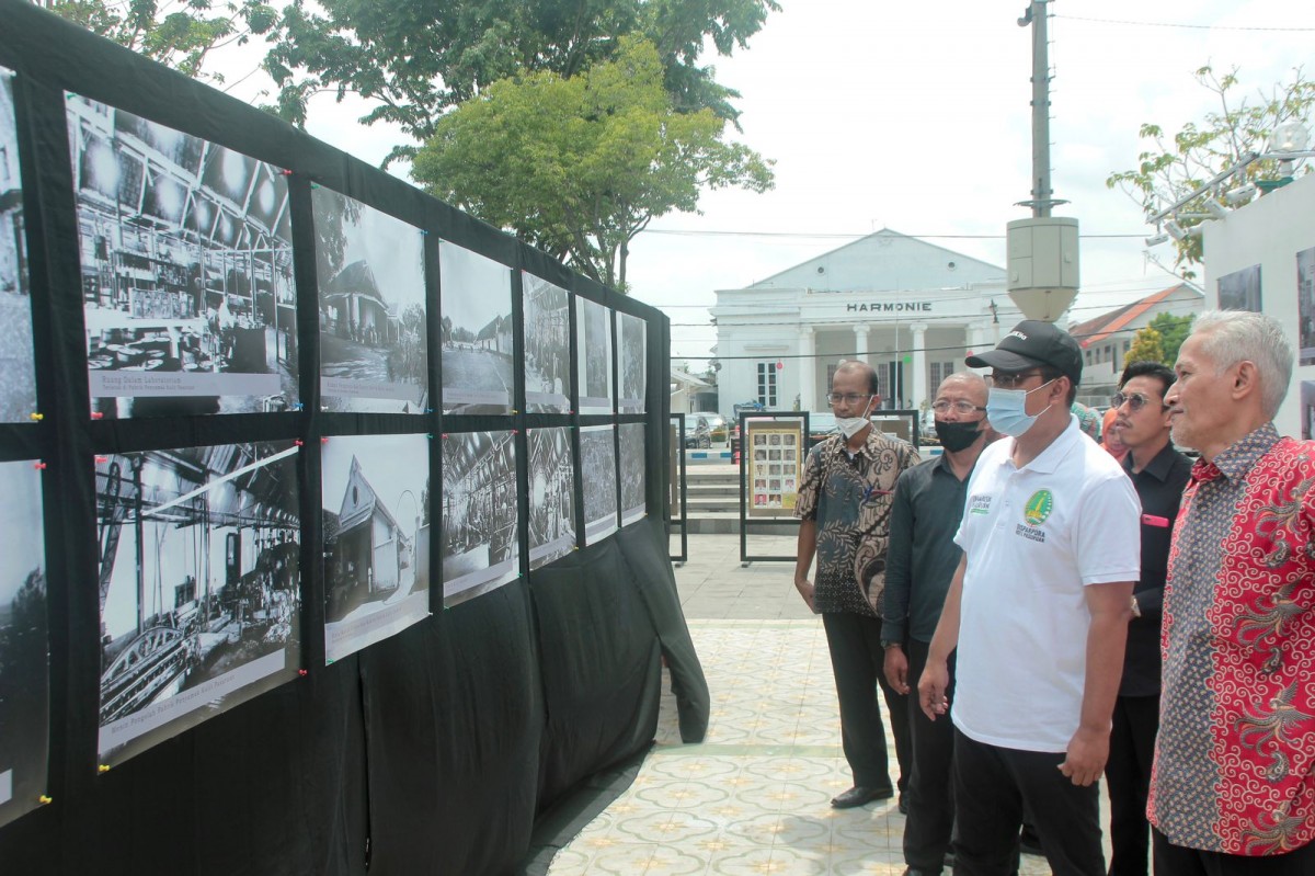 Pameran Foto Arsip Sejarah Kota Pasuruan (Foto-foto: Diskominfo Kota Pasuruan)