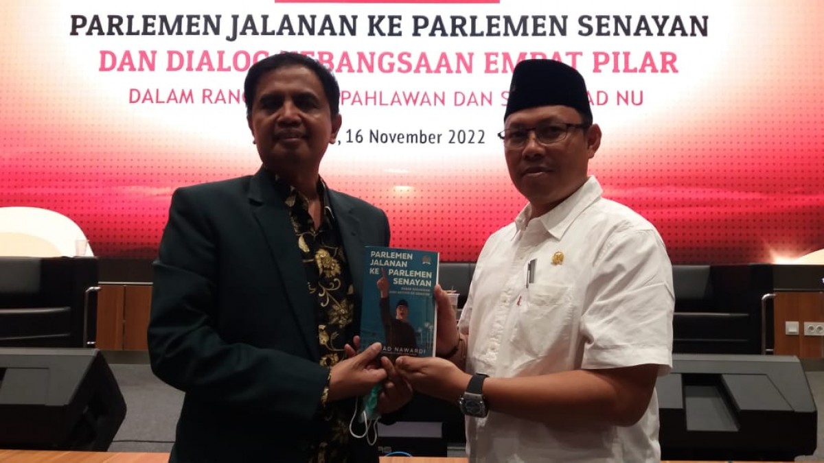 Nawardi, Sosok di Balik Buku 'Parlemen Jalanan ke Parlemen Senayan'