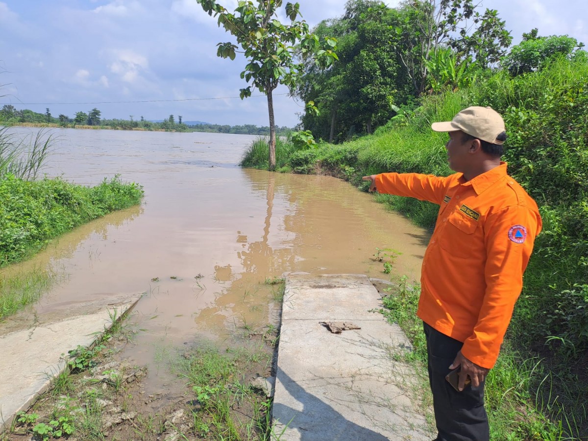 Pria Jombang Ceburkan Diri ke Sungai Brantas, Begini Kata Saksi
