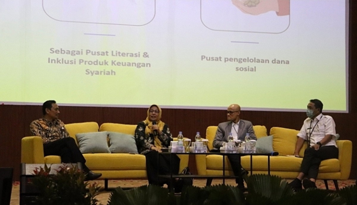 Seminar Peningkatan Inklusi Keuangan Syariah Bagi Pemuda/Mahasiswa, Perempuan, dan UMKM di Jatim digelar di Unair (Foto: Fais for jatimnow.com)