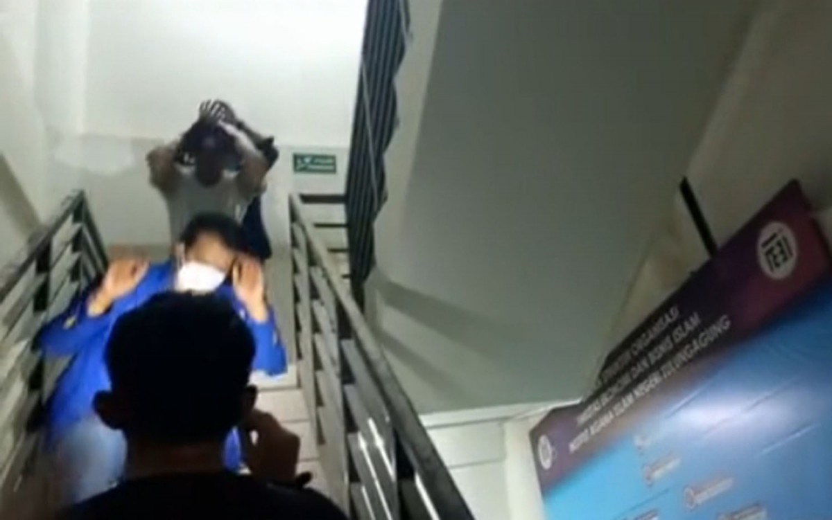 Kericuhan kedua dalam Muspimnas PMII di Tulungagung (Foto: Tangkapan layar video viral)