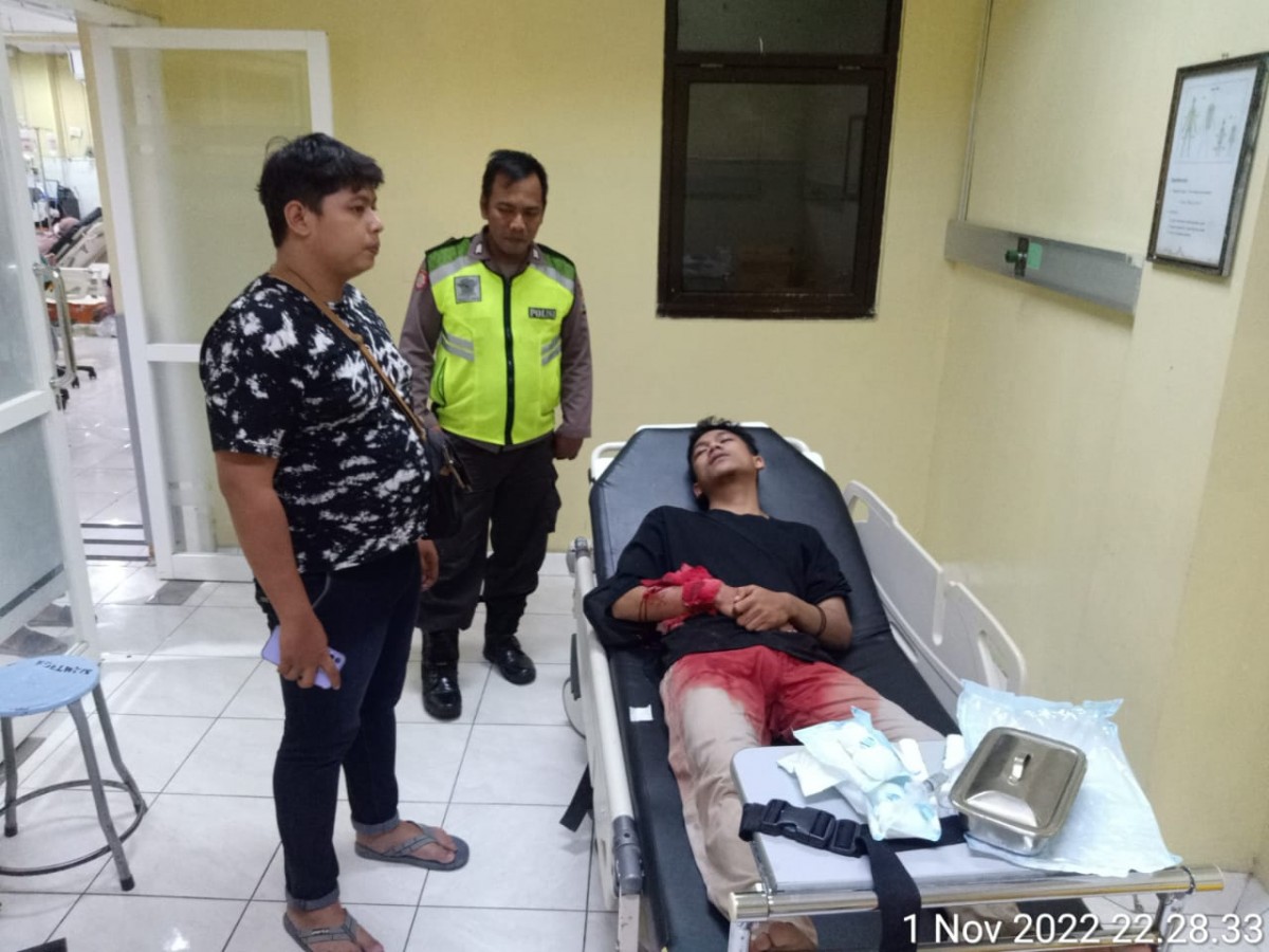 Honda Scoopy Warga Jombang Digasak Kawanan Begal