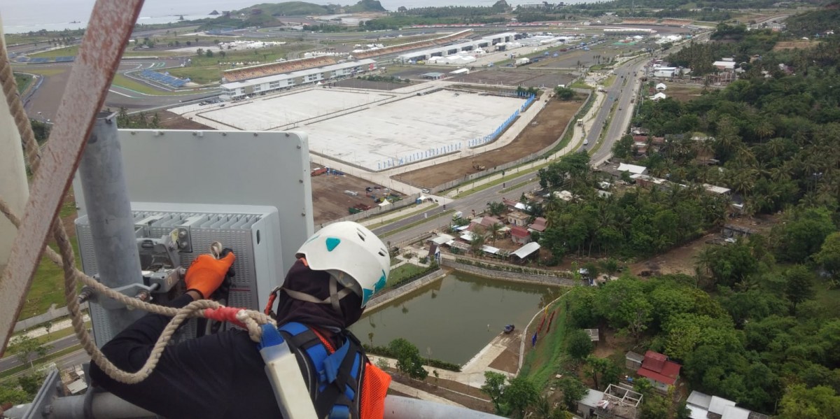 Sedikitnya ada 10 BTS 4G yang telah disiapkan untuk meng-cover seluruh Mandalika, termasuk sirkuit dan area pendukung. (FotoL: XL Axiata for jatimnow.com)