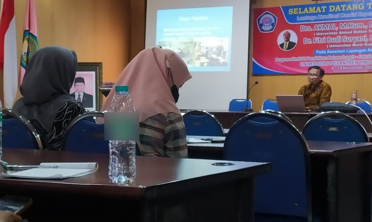 Suasana pembekalan ilmu jurnalistik mahasiswa Unipdu Jombang (Foto: Elok Aprianto/jatimnow.com)