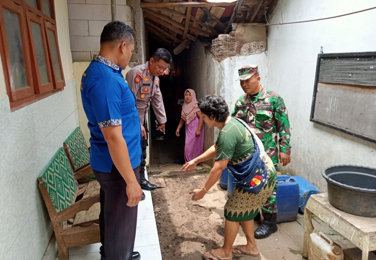 Lokasi penusukan hingga menyebabkan satu warga di Pasuruan tewas (Foto: Humas Polres Pasuruan)