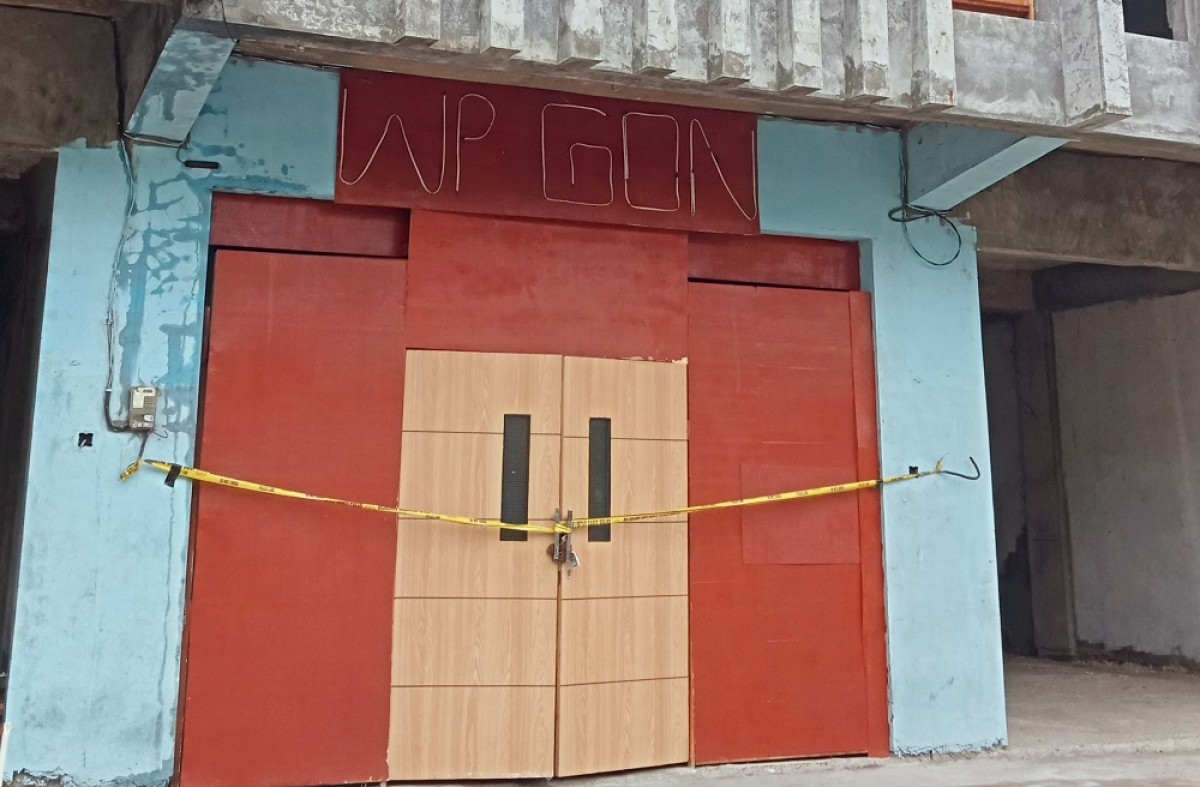 Warkop yang digunakan kedok penyekapan 18 wanita. (Foto: Moch. Rois/jatimnow.com)