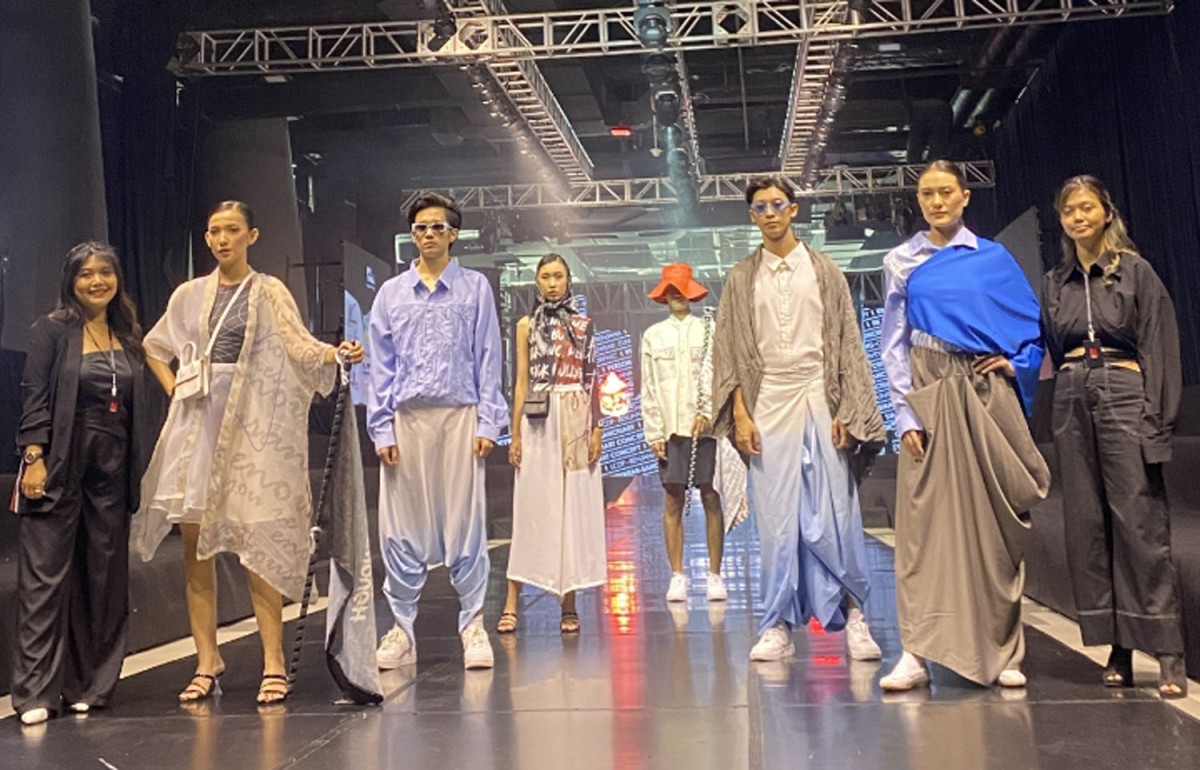 Suarakan Kesetaraan Difabel dan Pemanasan Global Melalui Karya Busana