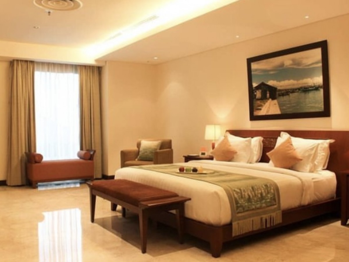 Rekomendasi Hotel di Kediri, Suguhkan Vibe Bali hingga View SLG