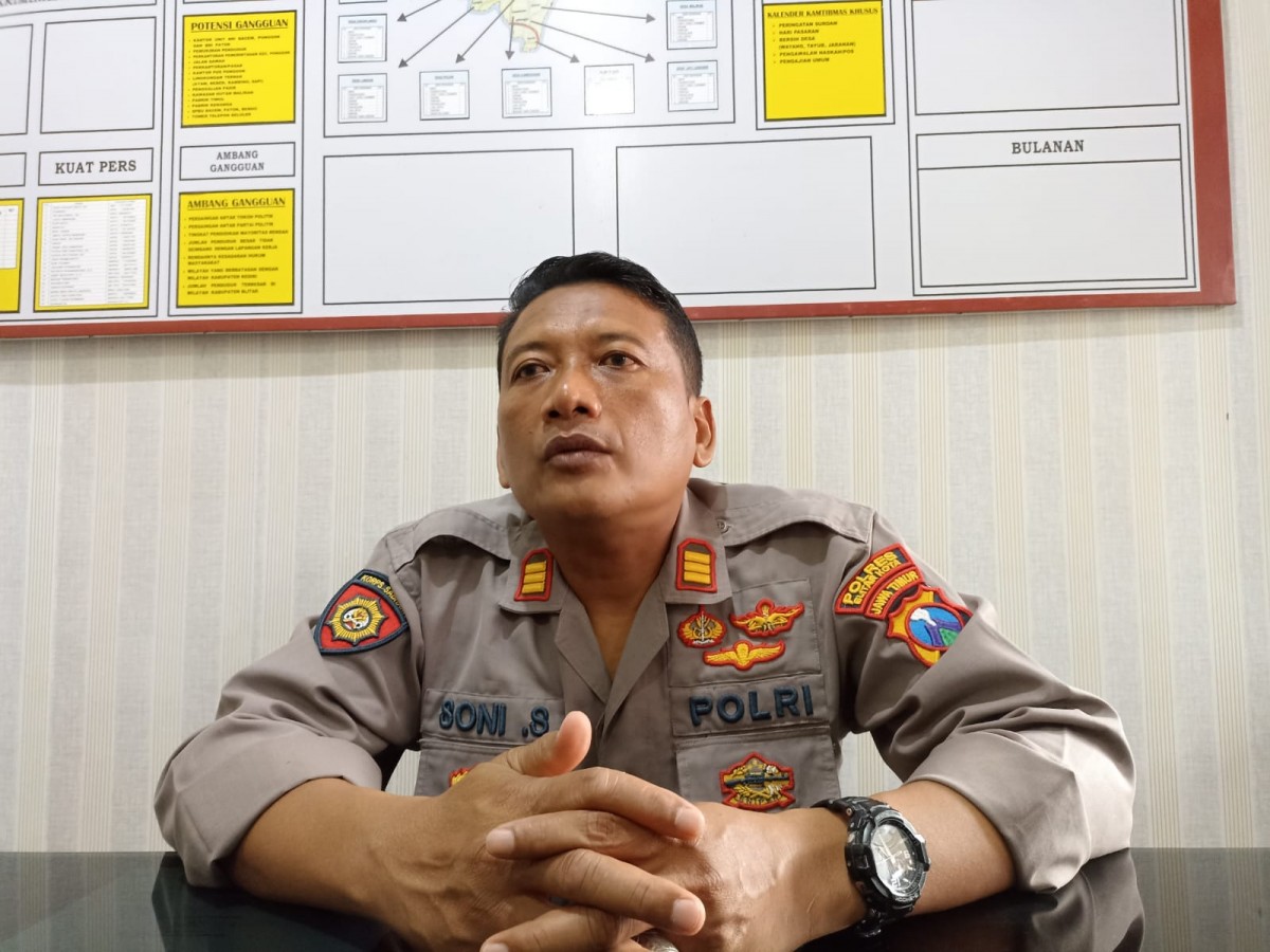 Kapolsek Ponggok, AKP Sony Suhartanto (Foto: Bramanta Pamungkas/jatimnow.com)