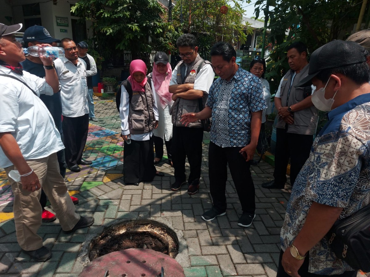 Rombongan ASN dan Lembaga Kemasyarakatan Kota Malang saat berkunjung ke Kampung Edukasi Sampah. (Foto-foto:Edi Priyanto for jatimnow.com)