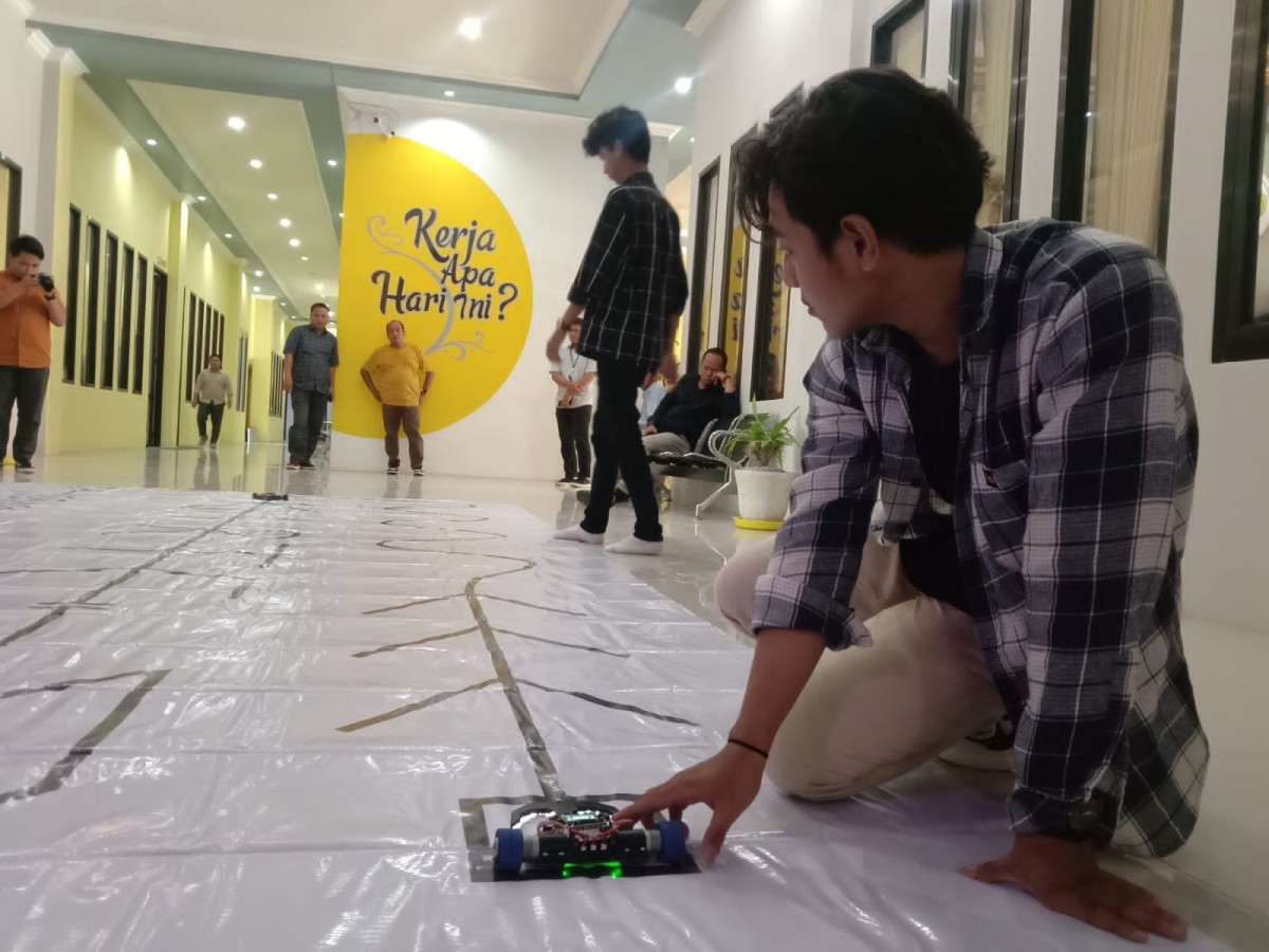 Mahasiswa Unigoro Juara 11th World Robotic for Peace 2022 di Malaysia