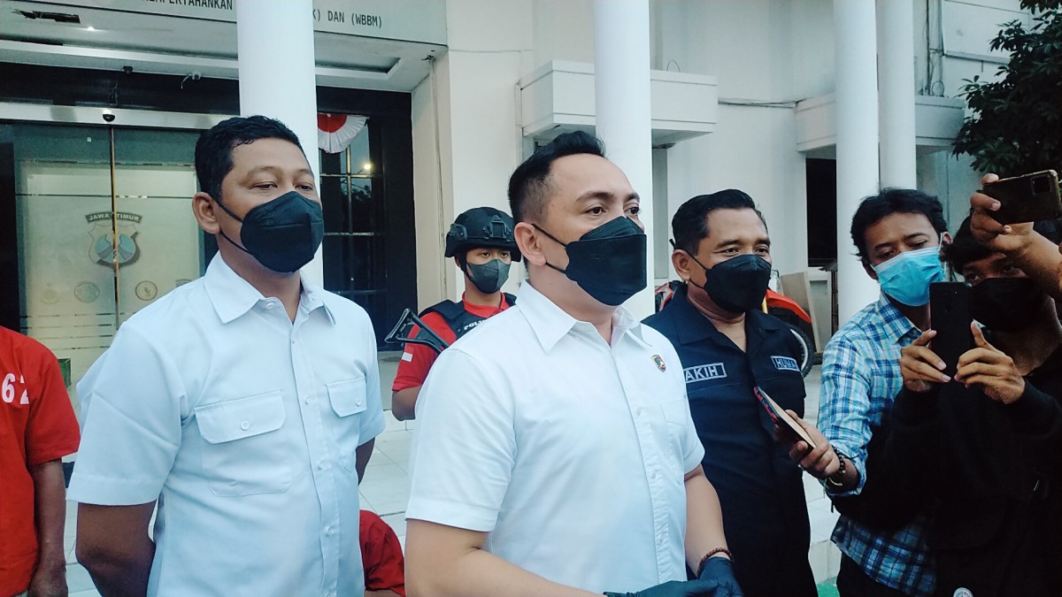 Kasatreskrim Polrestabes Surabaya AKBP Mirzal Maulana. (Foto: Farizal Tito/jatimnow.com)