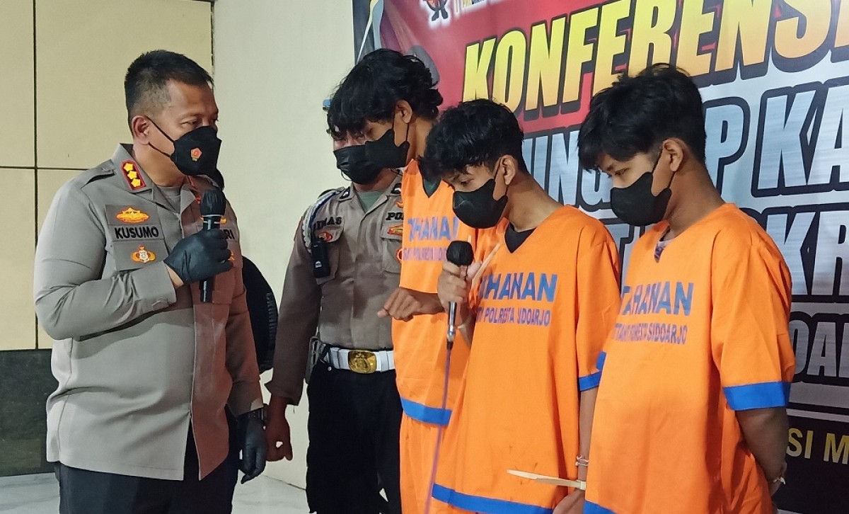 Ketiga pesilat yang berhasil tertangkap. (Foto: Zainul Fajar/jatimnow.com)