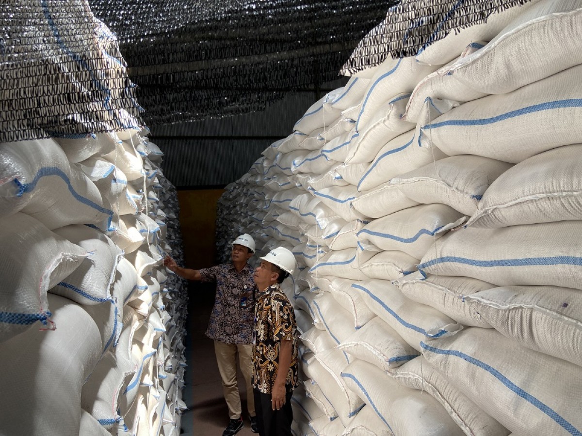 Stok beras di gudang cabang Bulog Ponorogo. (Foto: Mita Kusuma/jatimnow.com)