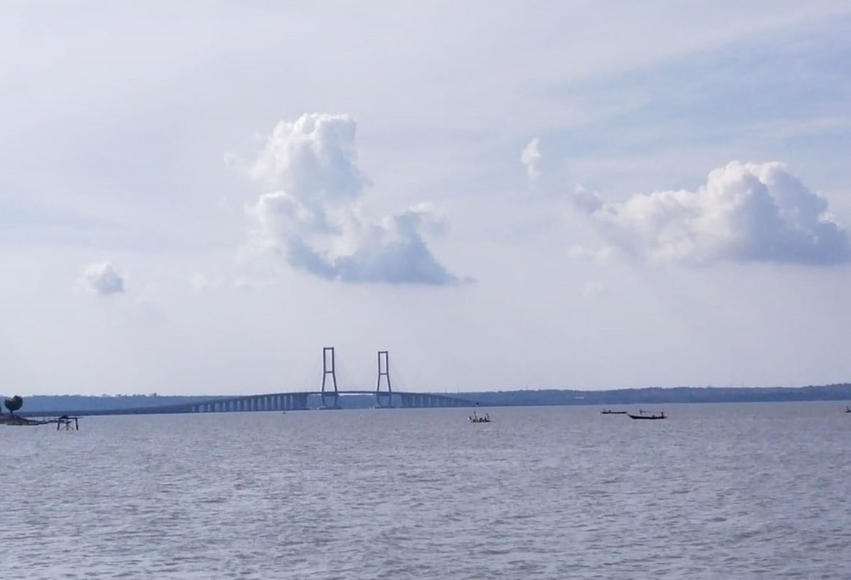 Sederet Aksi Loncat dari Jembatan Suramadu Selama 2022: Nomor 5 Bikin Nyesek