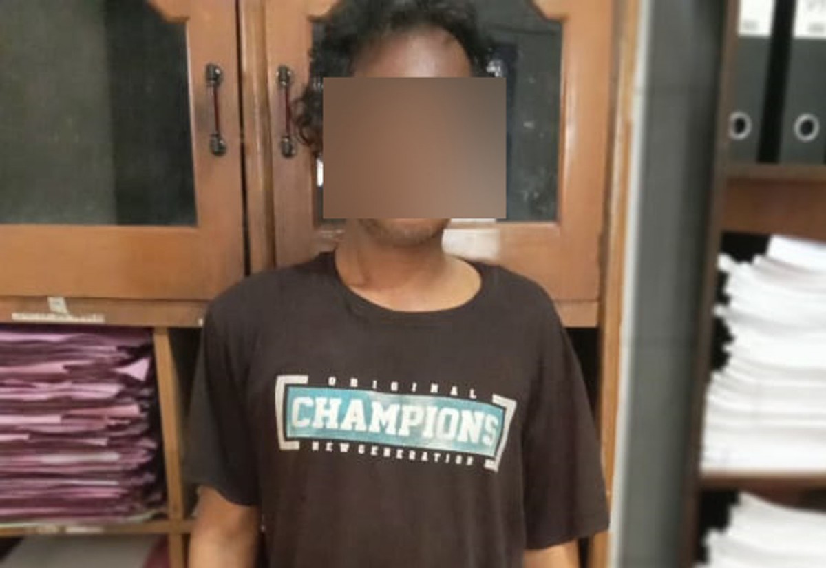 Kakek pencuri HP dan uang di warung mi ayam (Foto: Polsek Purworejo)