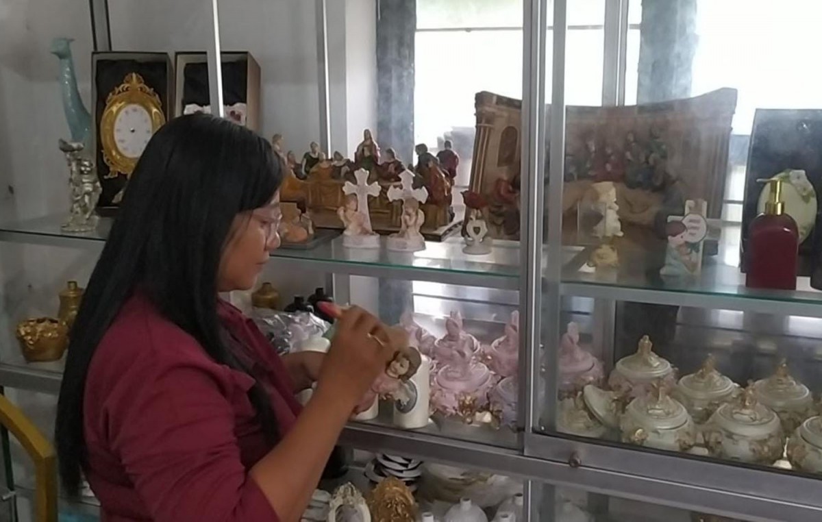 Perajin Fiberglass di Jombang (Foto-foto: Elok Aprianto/jatimnow.com)