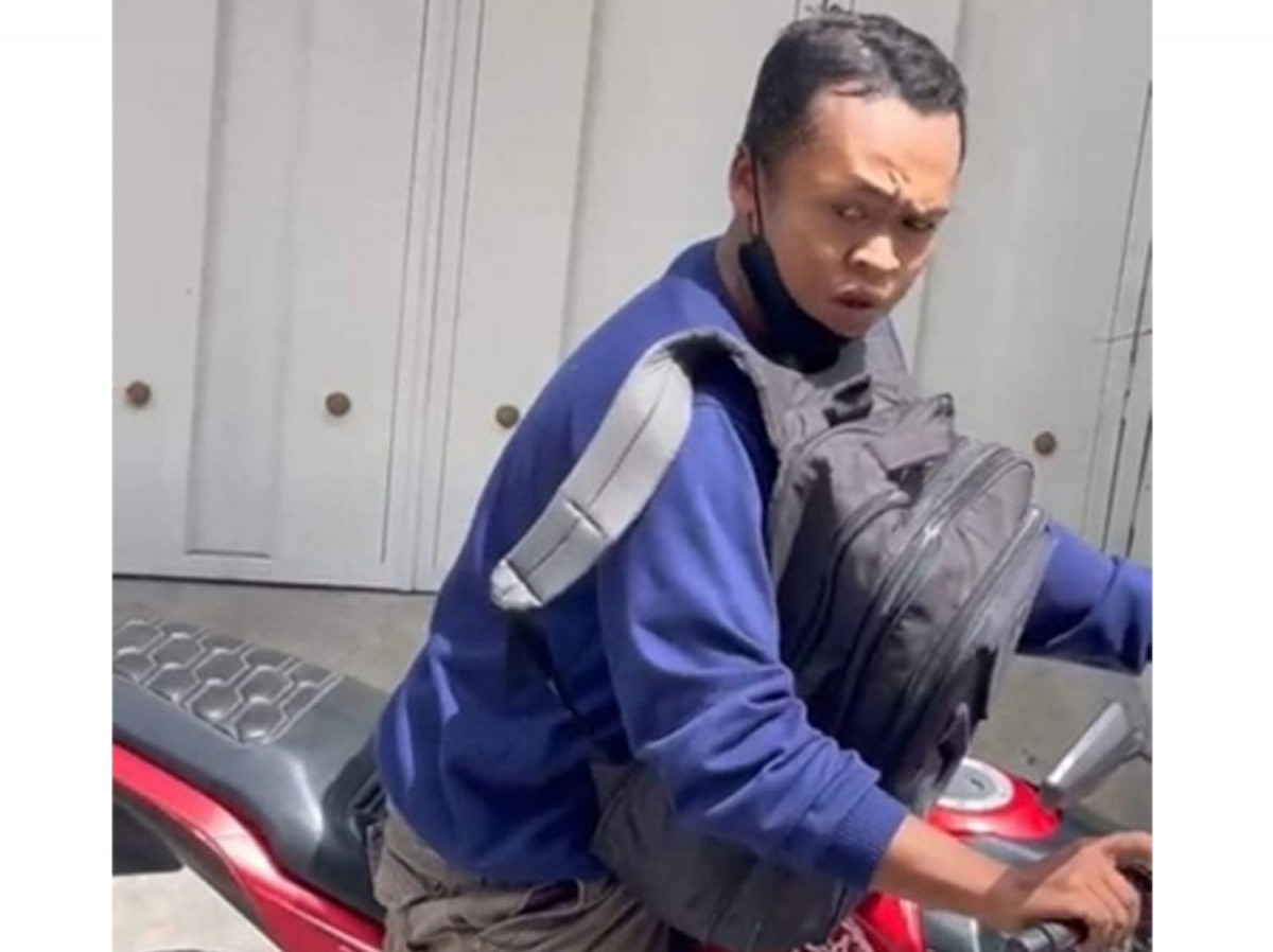 Perampok di Kota Malang yang sempat terekam warga kini telah ditangkap polisi (Foto: Tangkapan layar video viral)
