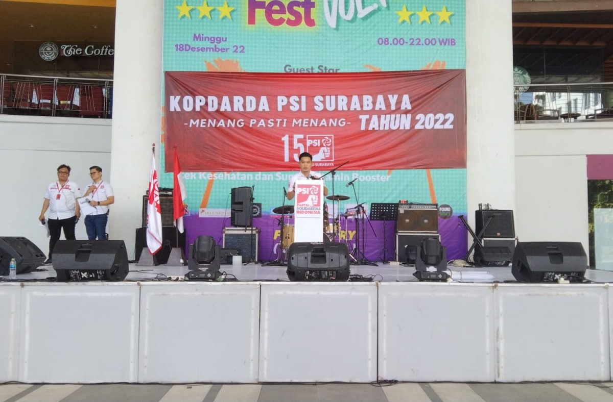 Ketua DPD PSI Surabaya Erick Komala (Foto: Jmt for jatimnow.com)