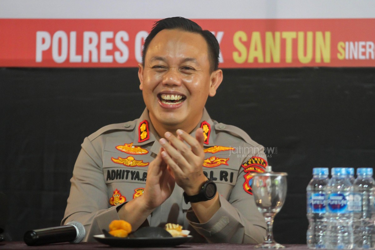 Kapolres Gresik, AKBP Adhitya Panji Anom. (foto-foto: Sahlul Fahmi/jatimnow.com)