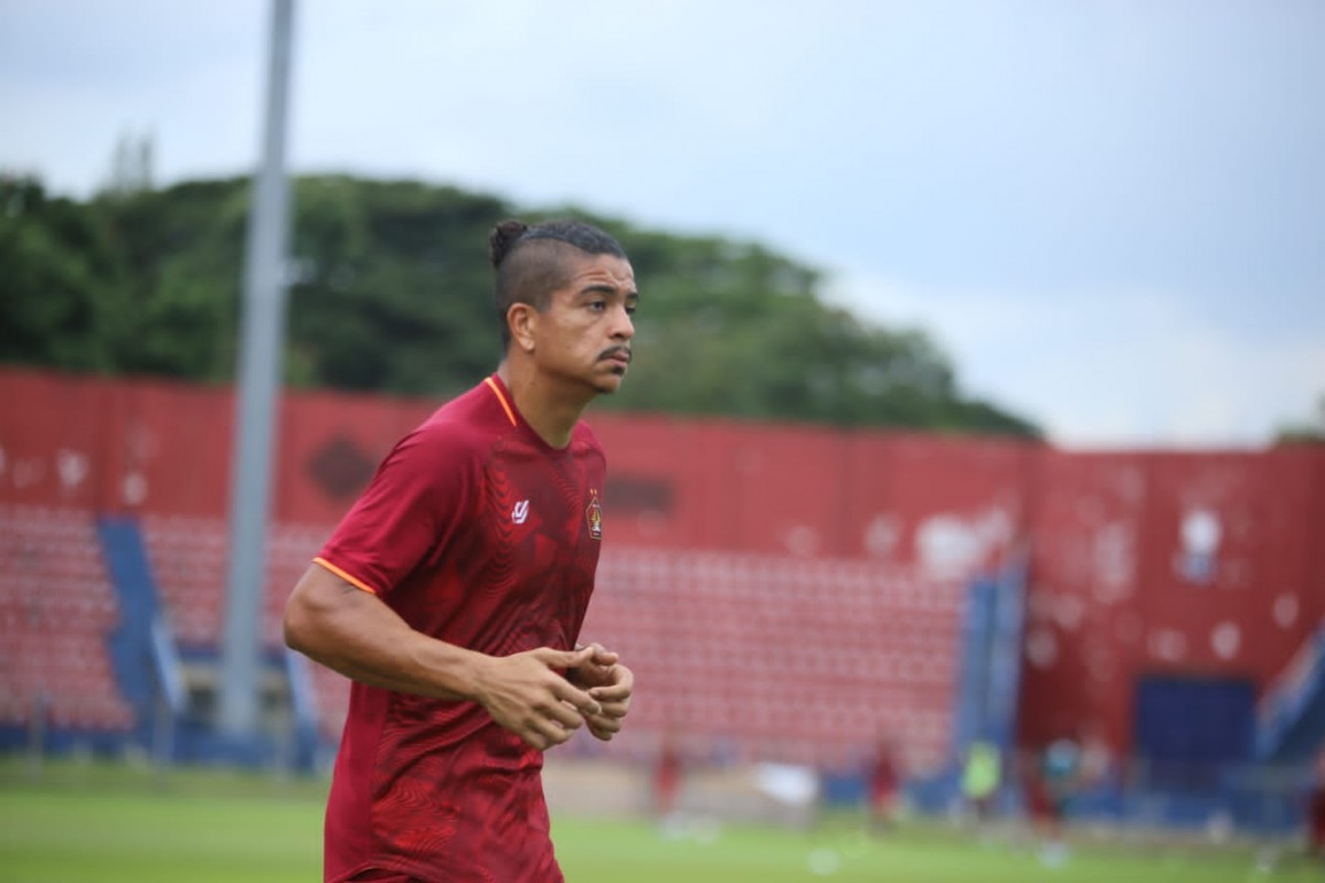 Anderson do Nascimento Cameiro saat melakoni latihan bersama Persik Kediri.