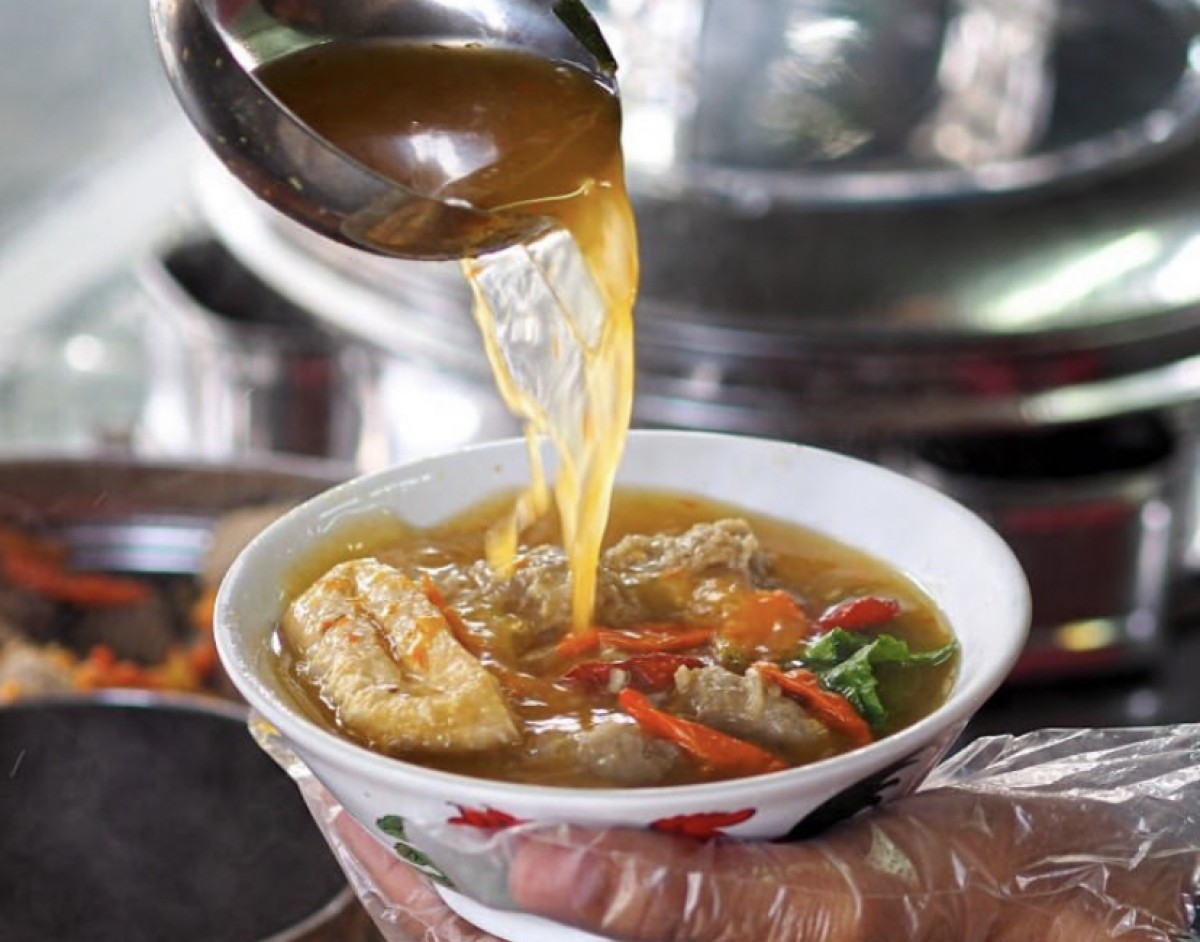 Bakso Kartini (Instagram: @bakso.kartini)