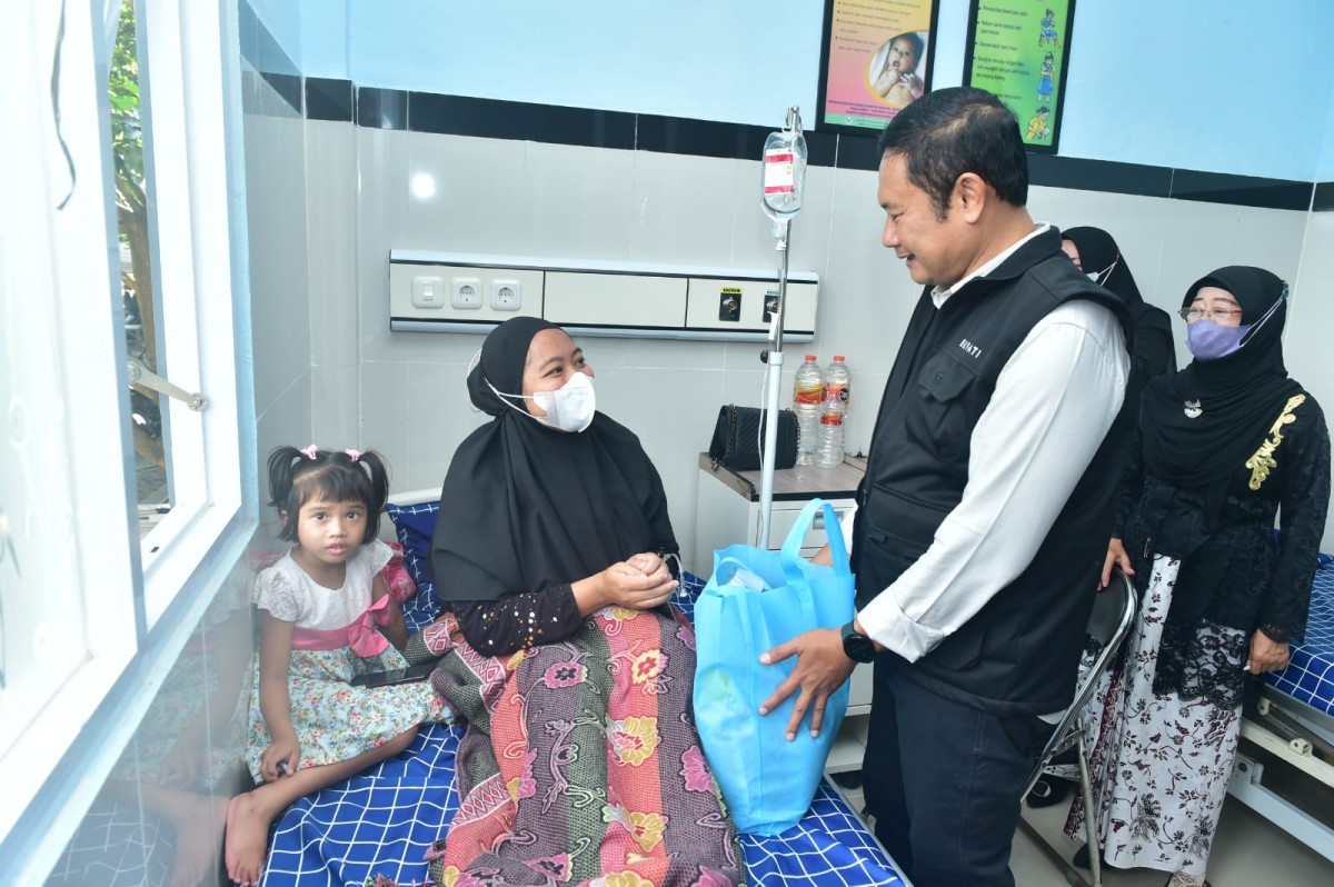 Bupati Lamongan Tinjau Dua Item Penting Penunjang Kesejahteraan Warga