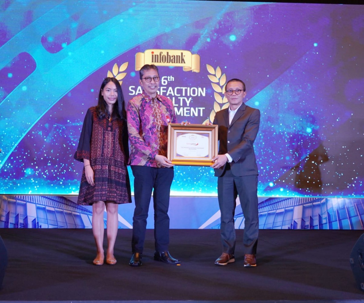 Bank Jatim Dinobatkan sebagai Pemilik Nasabah Terloyal