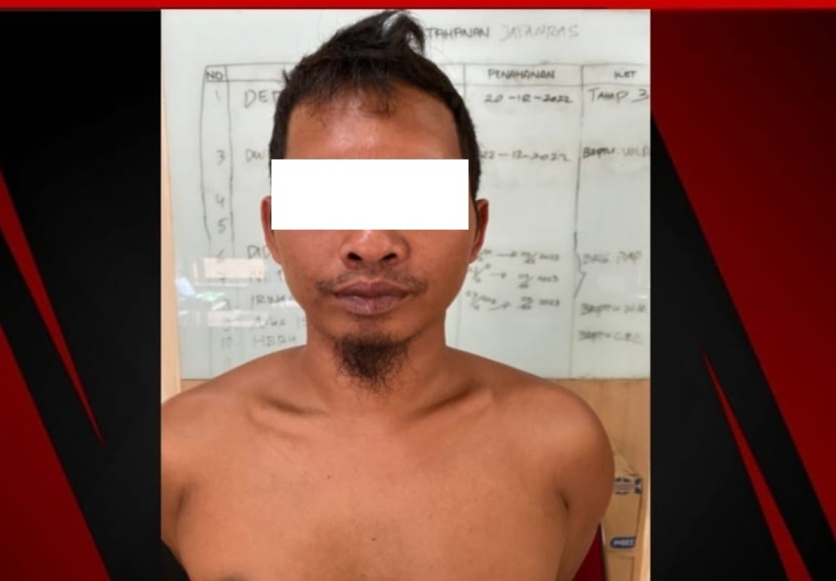 Tersangka penadah motor curian. (Foto: Satreskrim Polres Pasuruan)