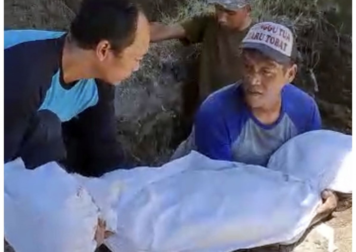 Jasad Muazin, Istri dan Anaknya di Kediri Masih Utuh Meski Lama Dikubur