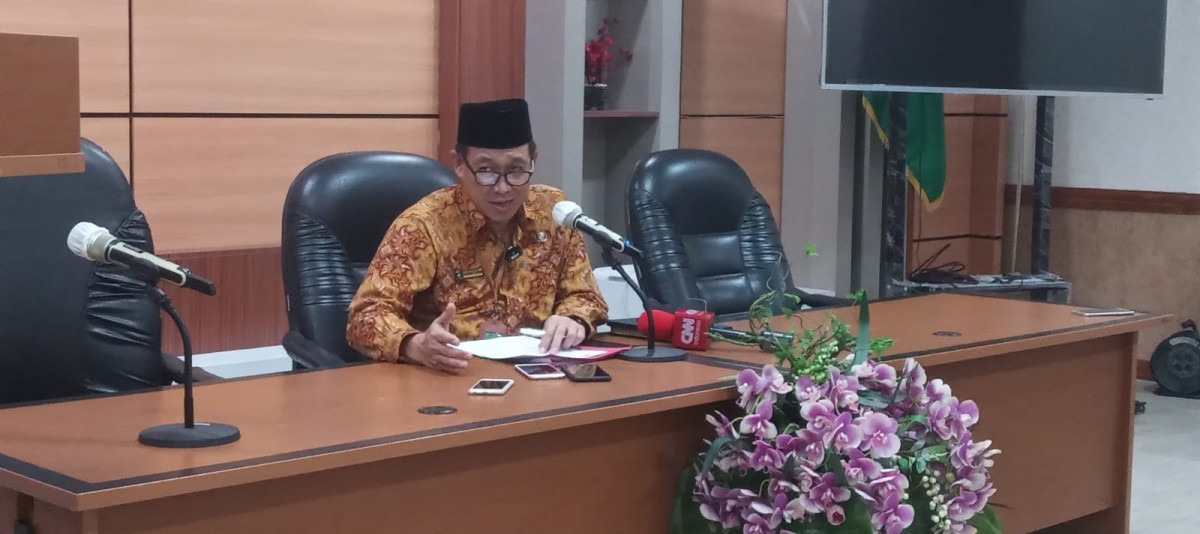 Kepala Bidang Pendidikan Diniyah dan Pondok Pesantren Kementerian Agama Jawa Timur, Mohammad As’adul Anam. (Foto: Febri for jatimnow.com)