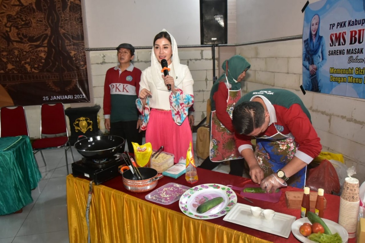 Novita Terima Endorse Gratis Demi Kemajuan UMKM di Trenggalek