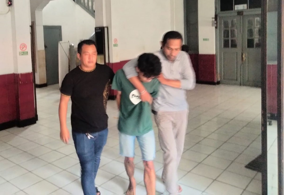 Pemuda di Surabaya Nyaris Dimassa Gegara Motor yang Dicurinya Mogok