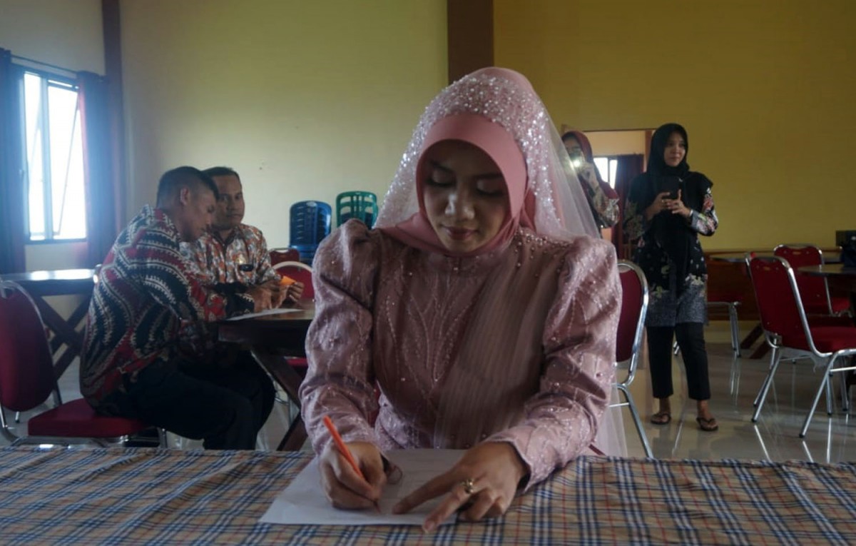 Fitriani saat tes wawancara PPS Desa Petak, Kecamatan Pacet, Kabupaten Mojokerto (Foto-foto: Theo for jatimnow.com)