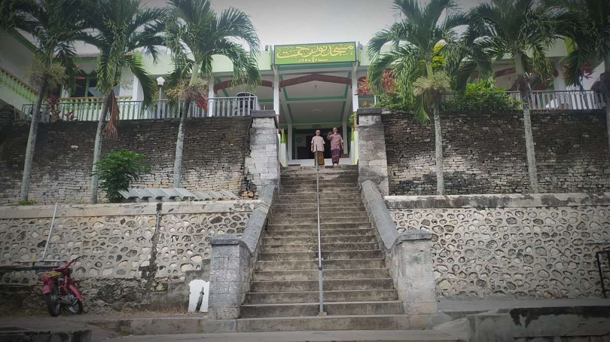Masjid Sunan Sendangduwur, Lamongan. (Foto: Adyad Ammy Iffansah for jatimnow.com)