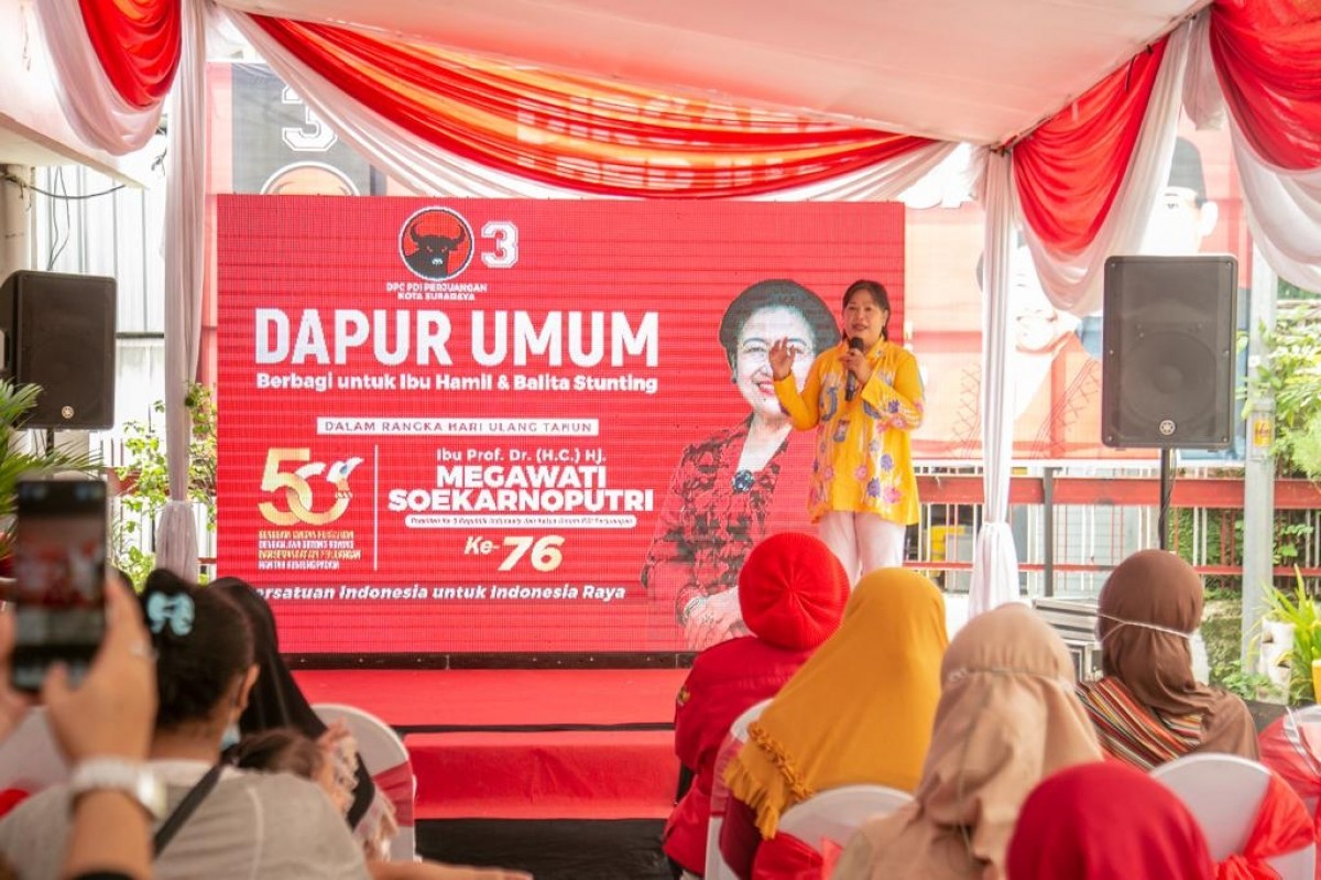 Dapur umum digelar PDIP Surabaya dalam rangka ultah ke-76 Megawati (Foto-foto: PDIP Surabaya for jatimnow.com)