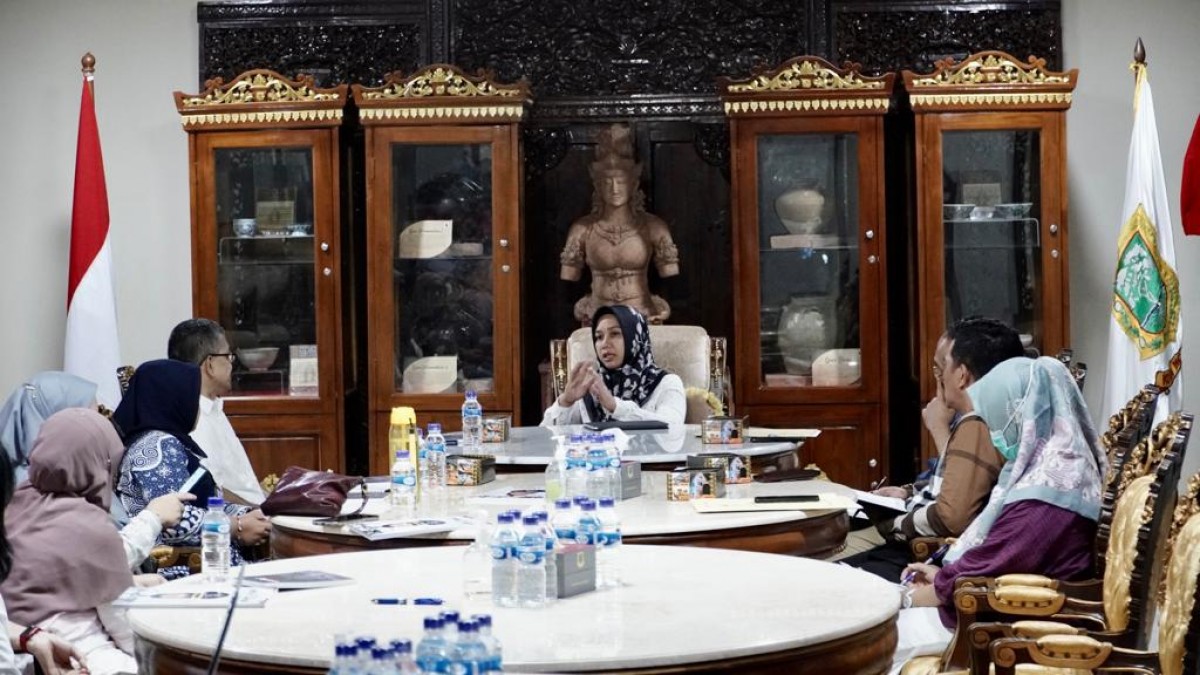 Wali Kota Mojokerto Ika Puspitasari saat menerima kunjungan BRIN (Diskominfo Kota Mojokerto for jatimnow.com)