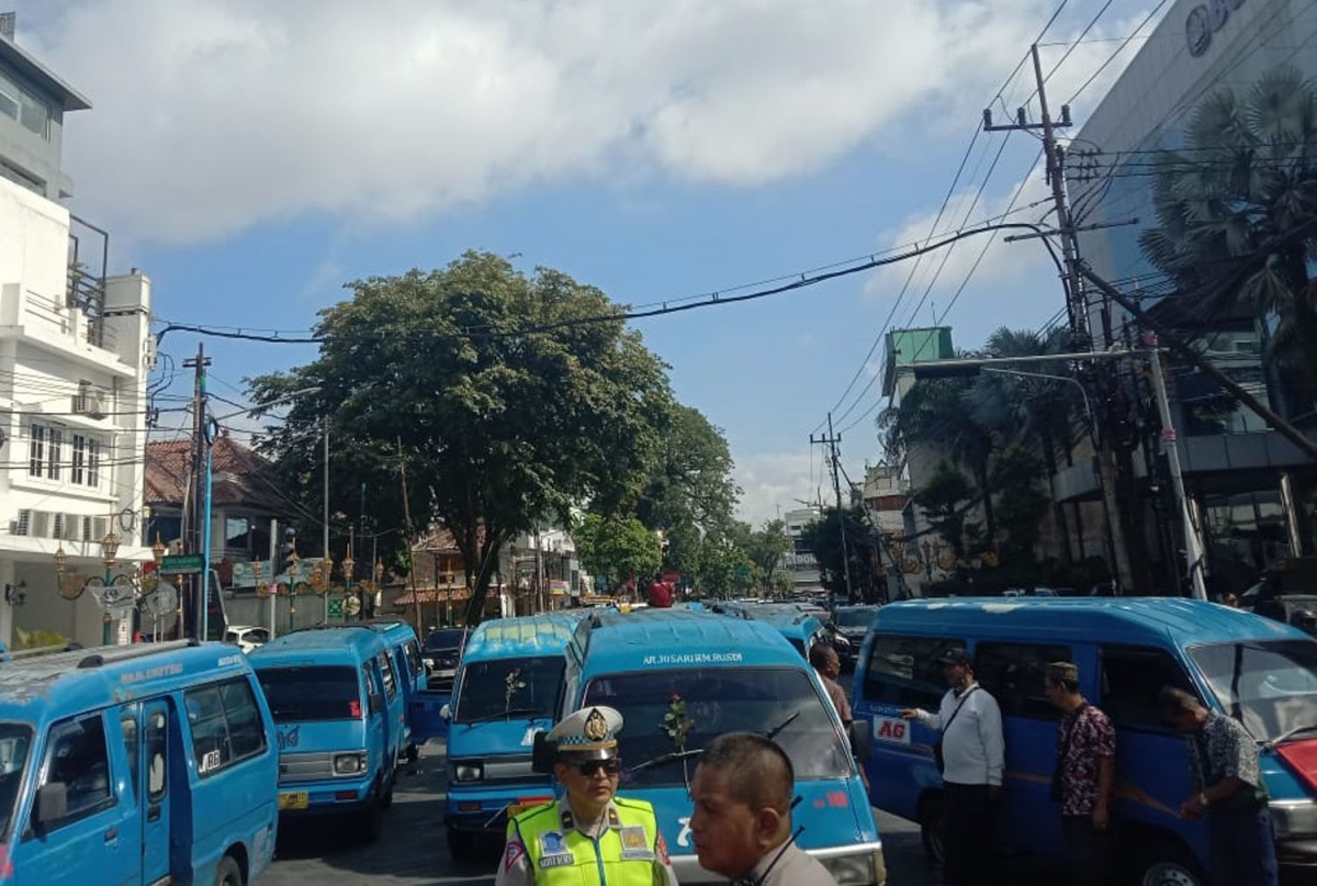 Angkot di Kota Malang Diperbolehkan Contra Flow, Sopirnya Dapat Subsidi