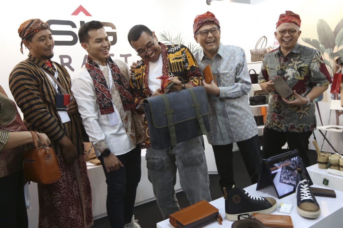 Bazar UMKM Untuk Indonesia 2023. (Foto-foto:  Humas SIG for jatimnow.com)