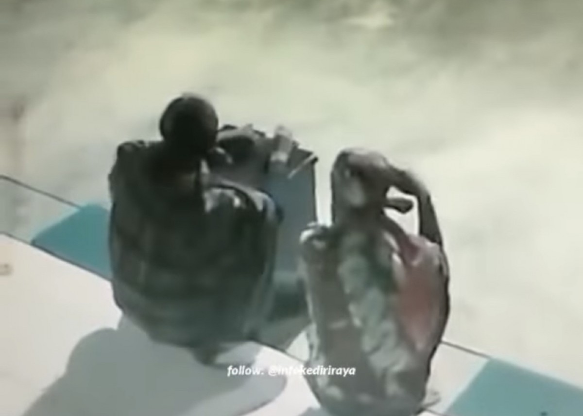 3 Aksi Pencurian di Kediri Terekam CCTV, Gasak Amplifier hingga Kotak Amal